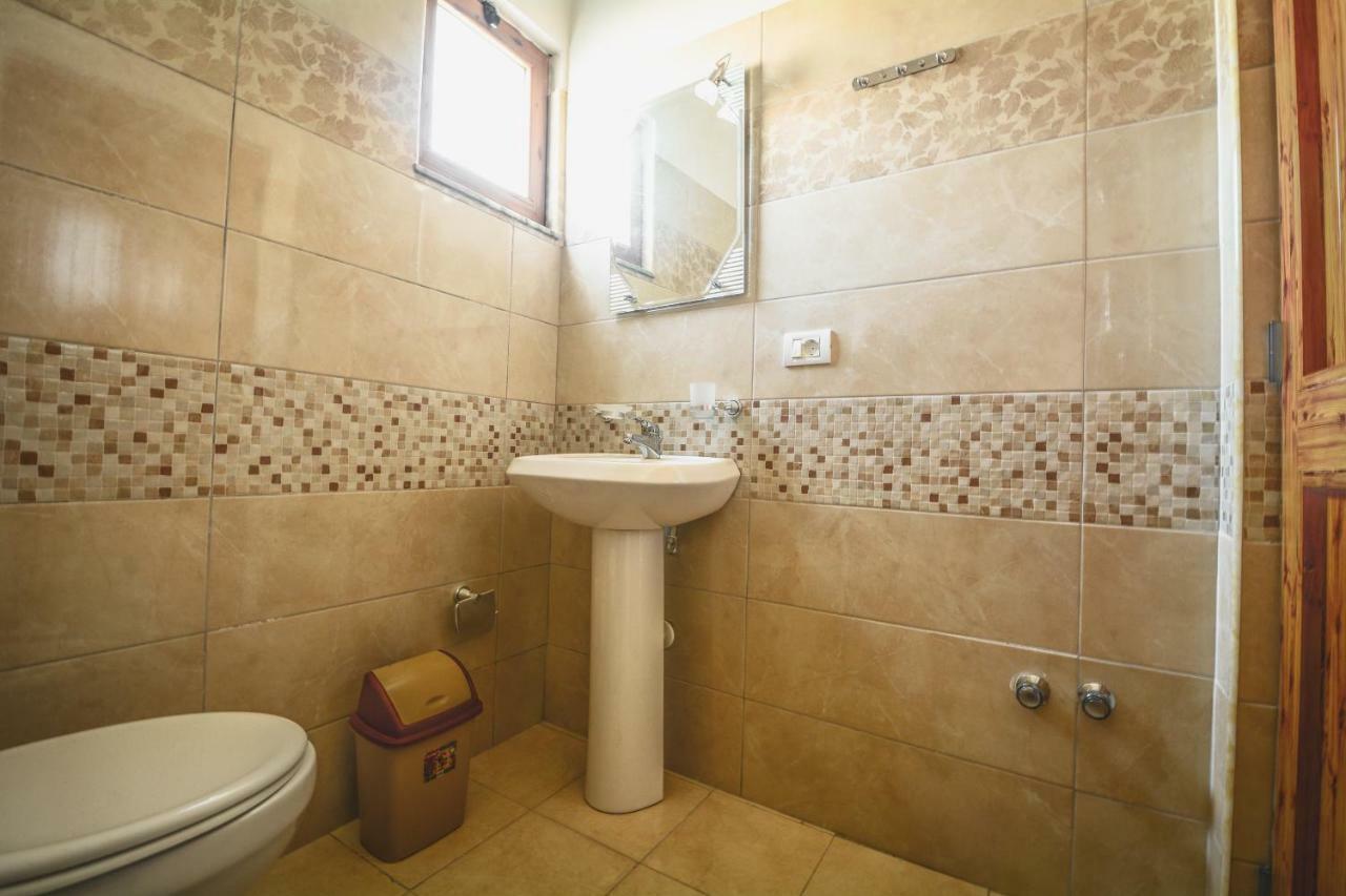 Hotel Erjani