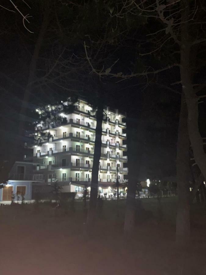 Erjani * Velipojë