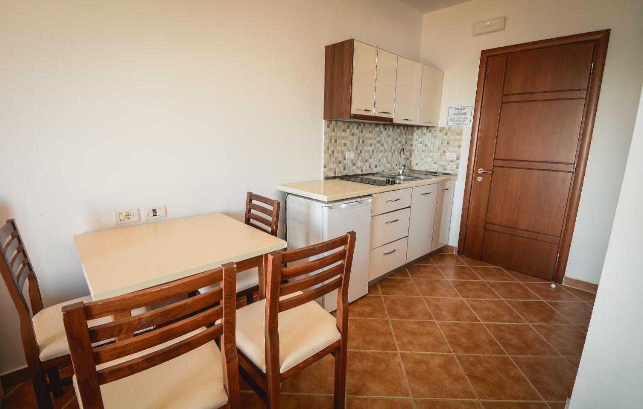 Hotel Erjani Velipojë